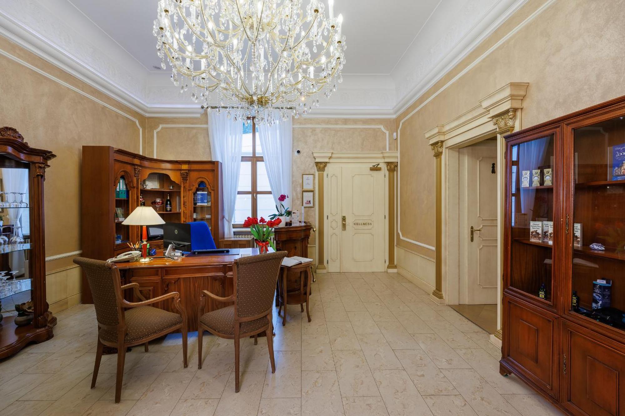 Hotel Chateau Cihelny Karlsbad Eksteriør billede