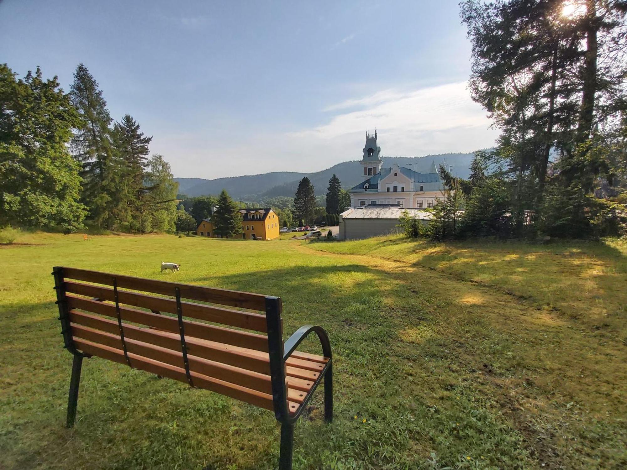 Hotel Chateau Cihelny Karlsbad Eksteriør billede