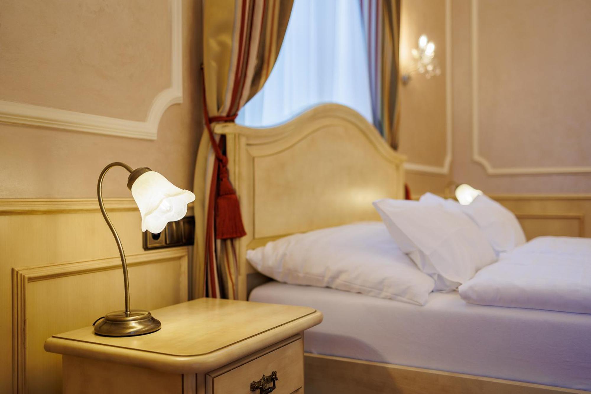 Hotel Chateau Cihelny Karlsbad Eksteriør billede