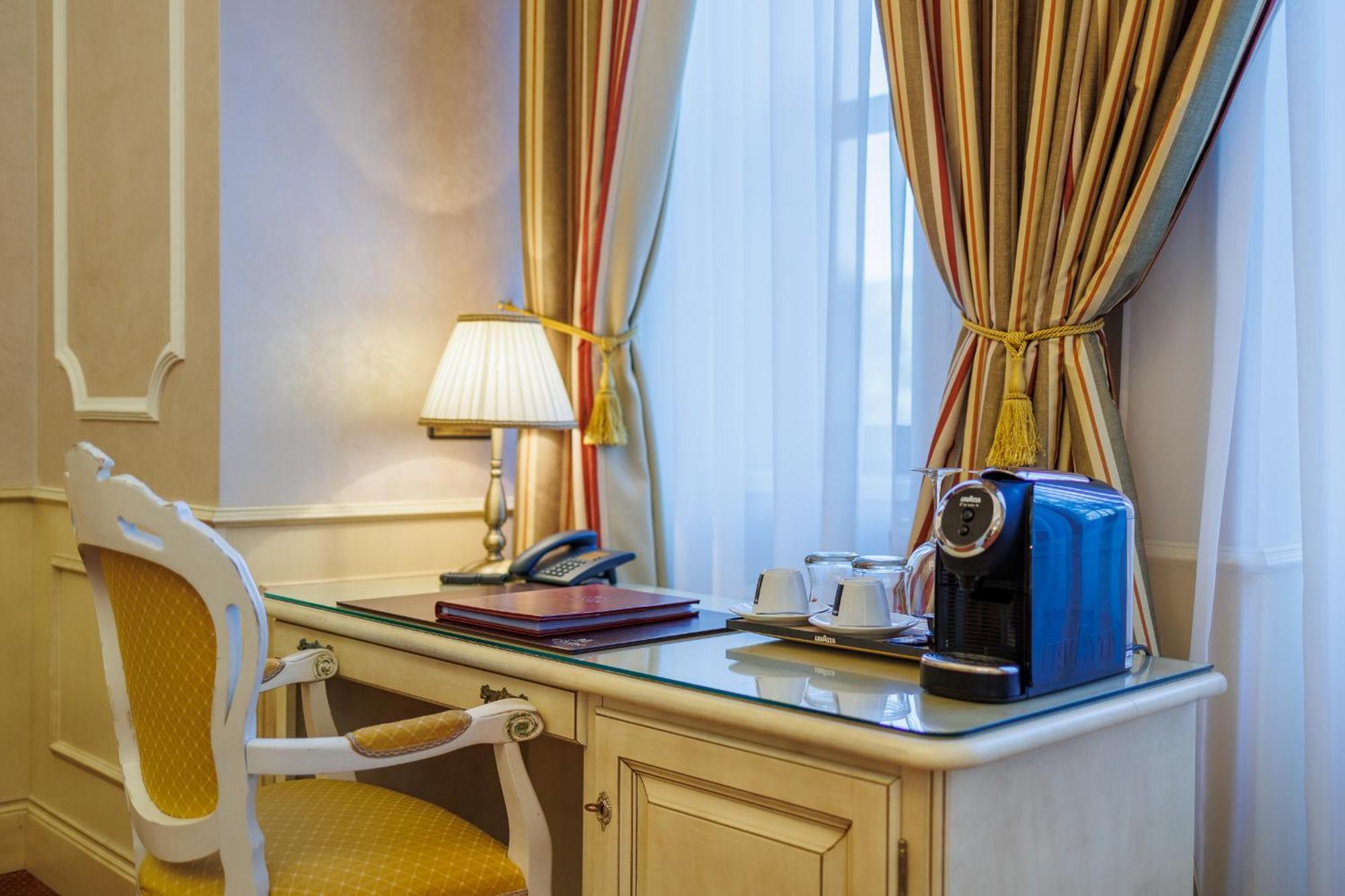Hotel Chateau Cihelny Karlsbad Eksteriør billede